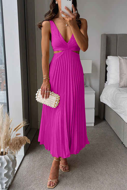 Flowing Pleated Maxi Dress