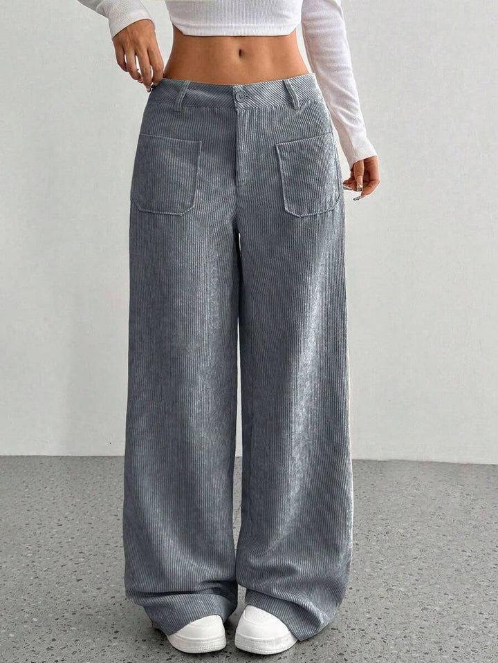Relaxed Wide-Leg Pants