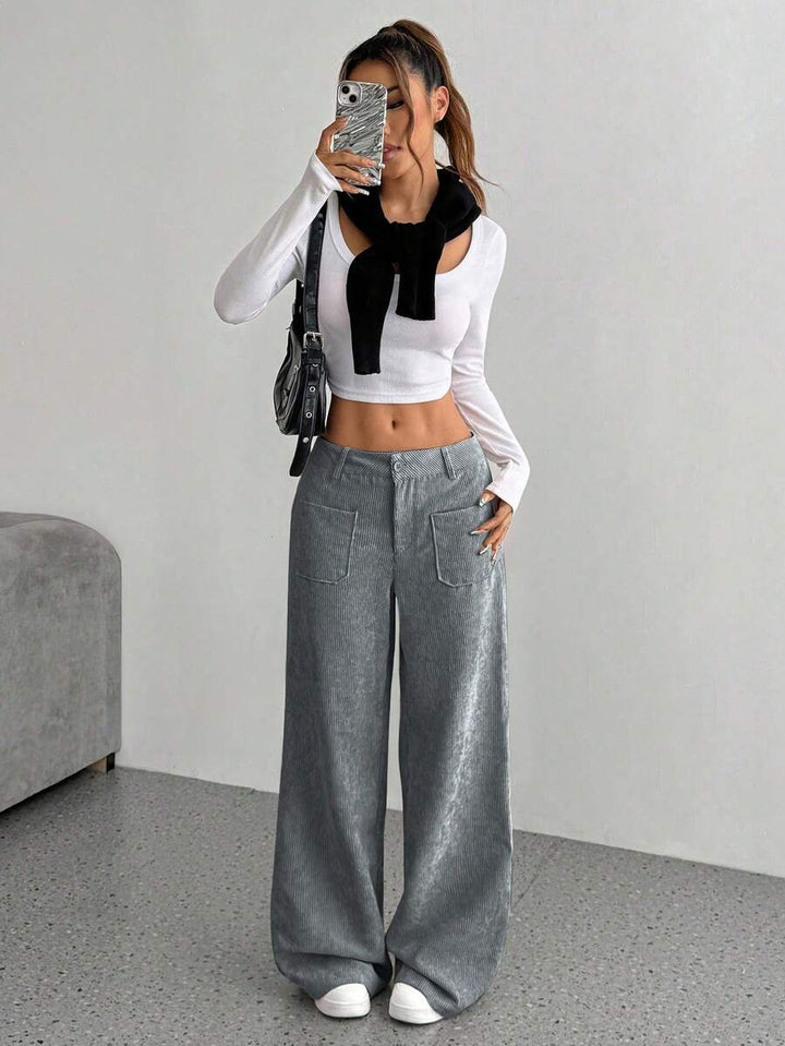 Relaxed Wide-Leg Pants