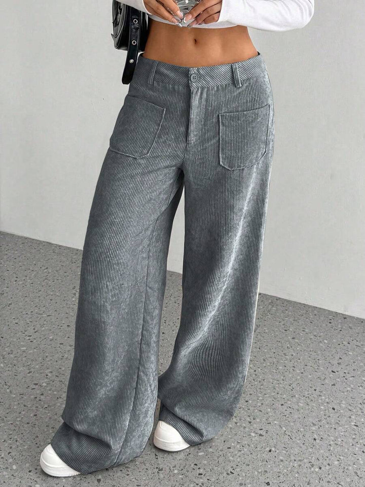 Relaxed Wide-Leg Pants