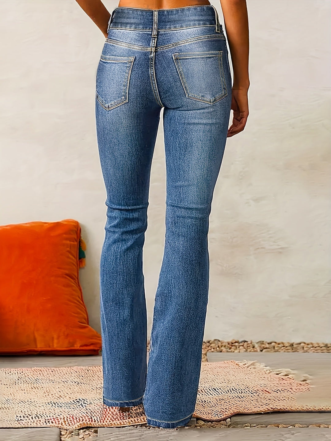 High-Waisted Skinny Jeans with Zipper Detail
