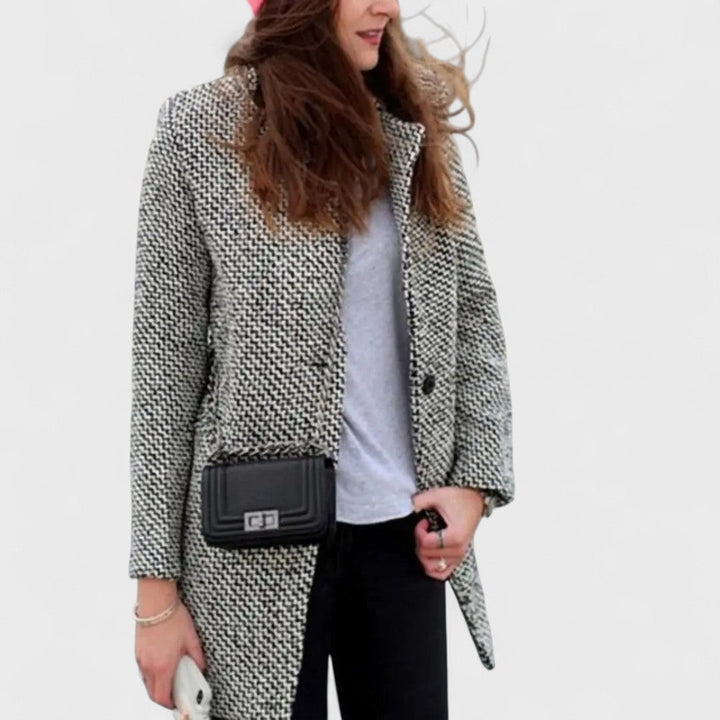 Elegant Coat for Autumn and Winter