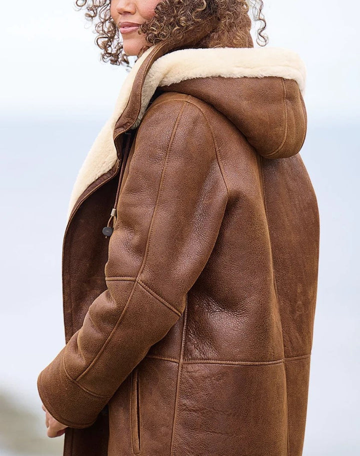 Timeless Winter Coat with Soft Silhouette