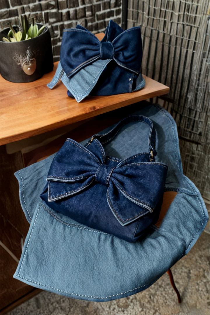 Retro Bow Bag