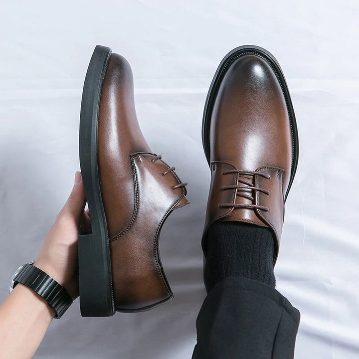 Classic Leather Oxford Shoes