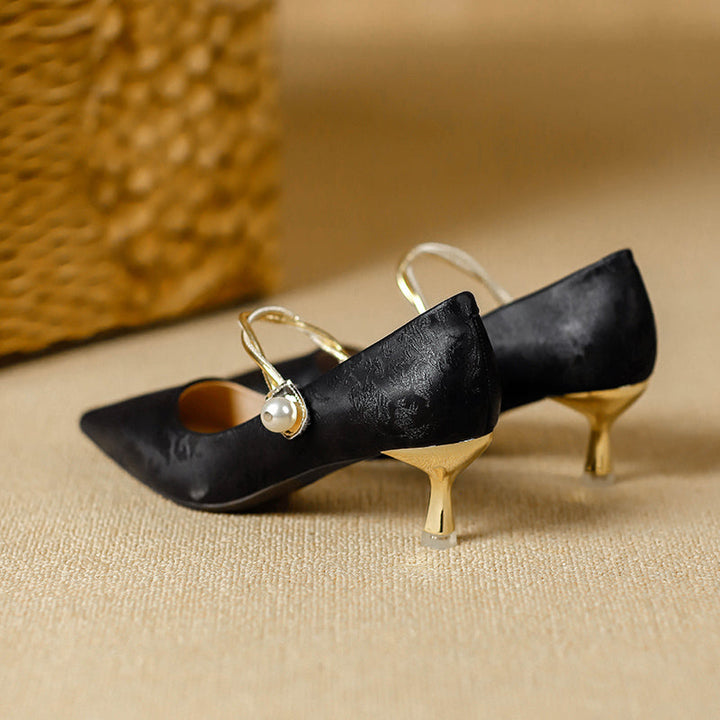 Vintage Pearl Kitten Heels