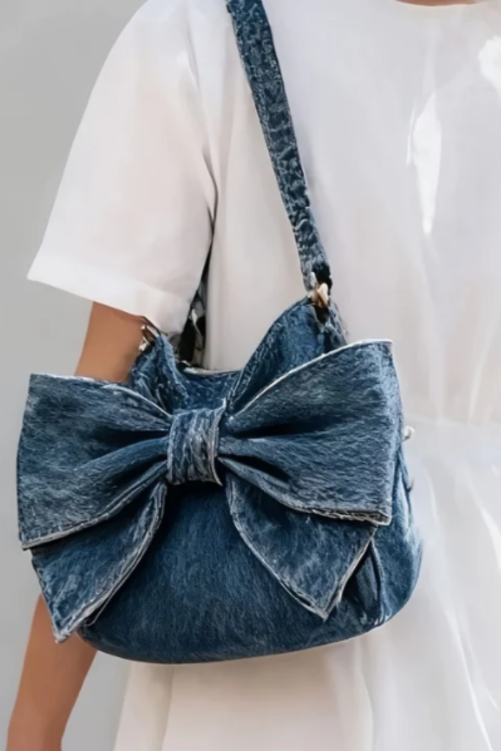Retro Bow Bag