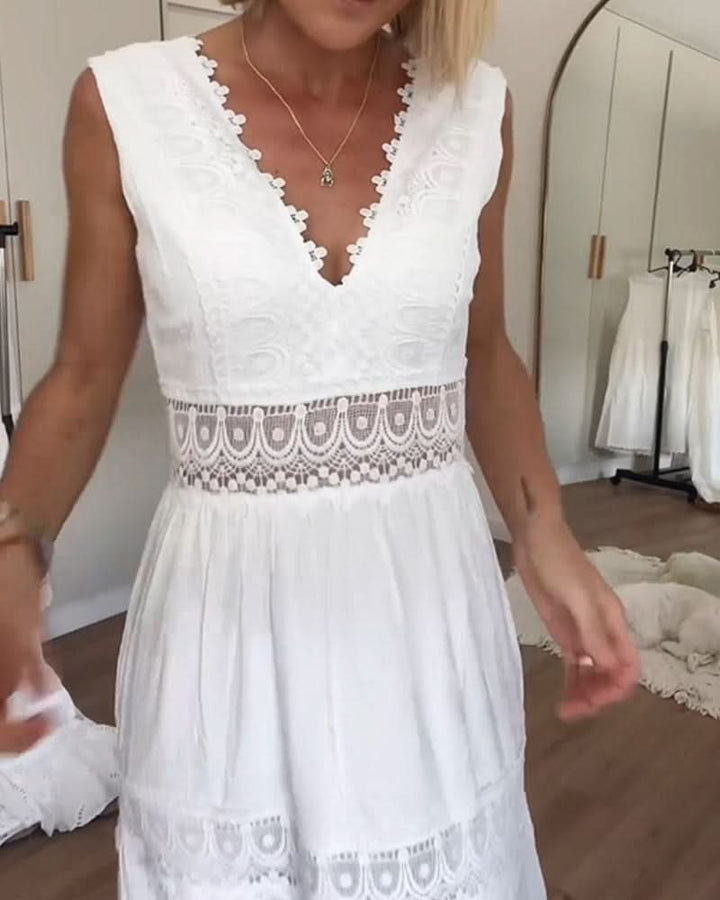 Lace V-Neck Maxi dress