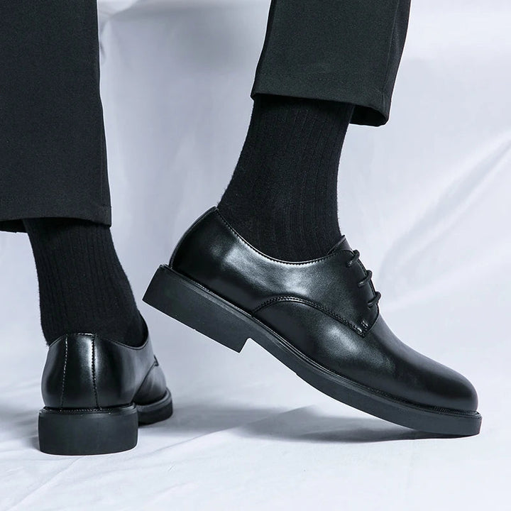 Classic Leather Oxford Shoes