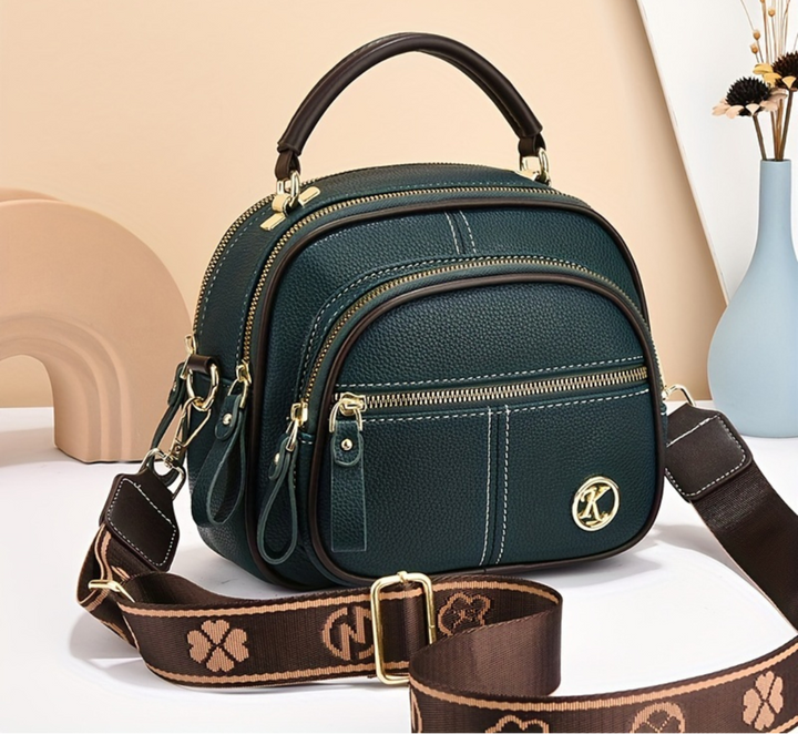 Compact Crossbody Bag for Effortless Style