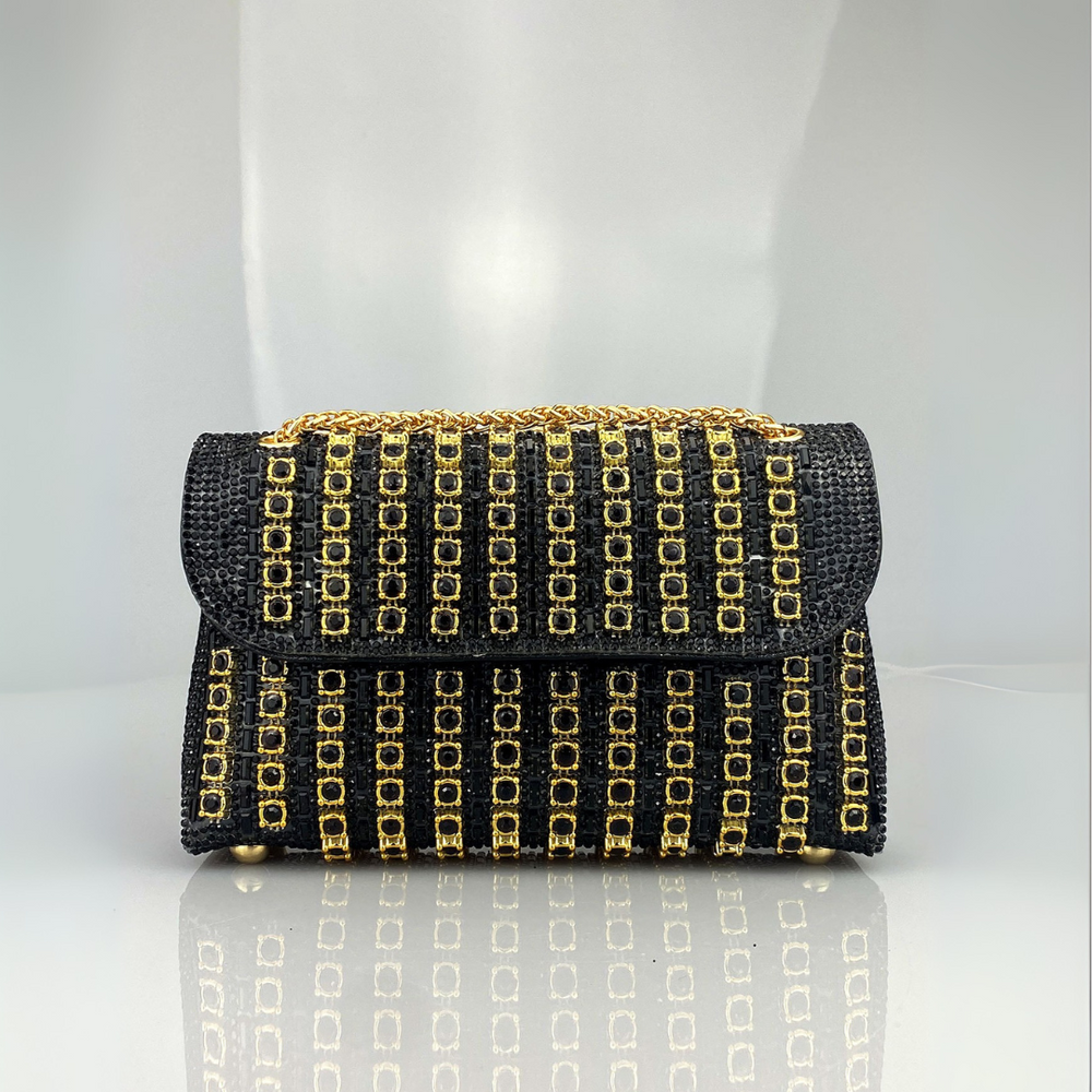 Chic Chain Shoulder Bag with Colored Diamonds