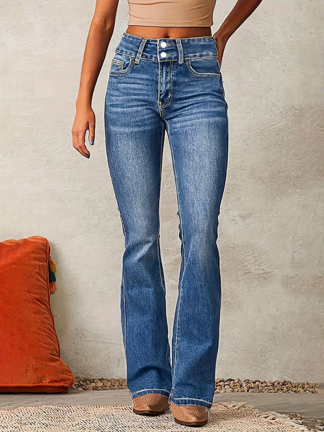 High-Waisted Skinny Jeans with Zipper Detail