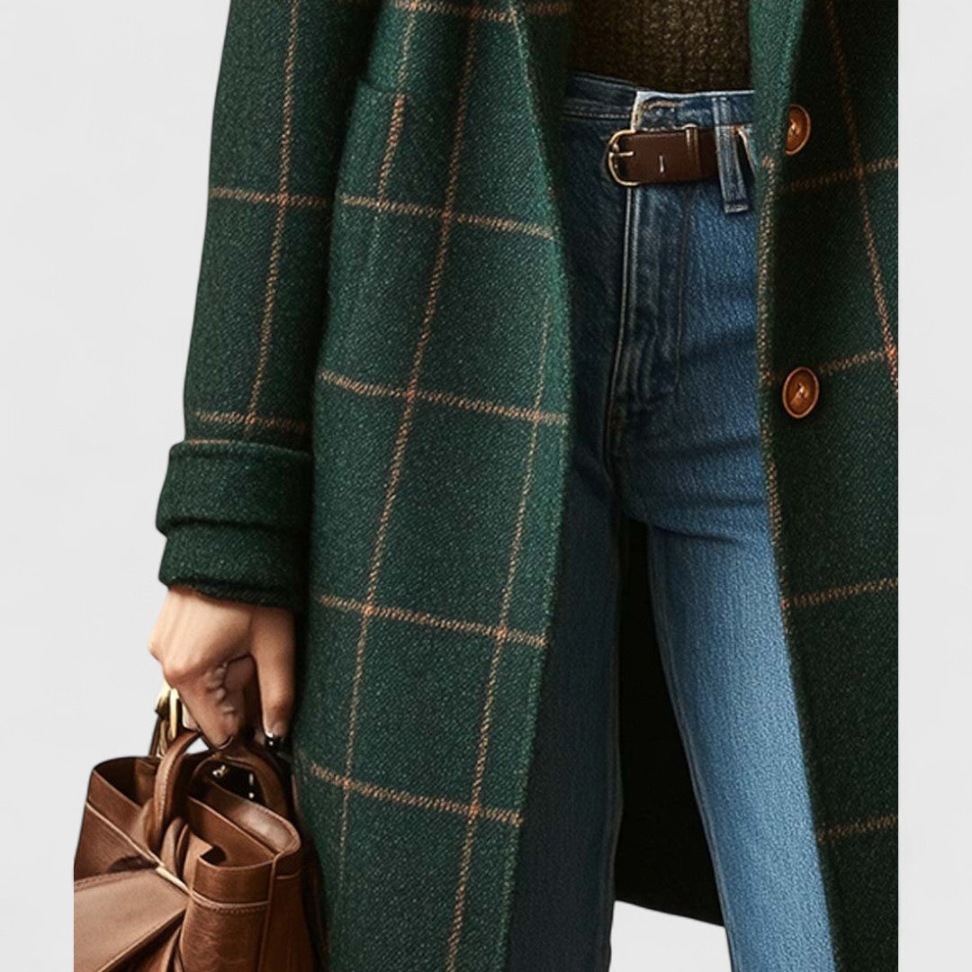 Refined Plaid Coat for Everyday Elegance