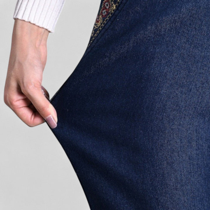 Jeans with Side Pockets and Elastic Waist