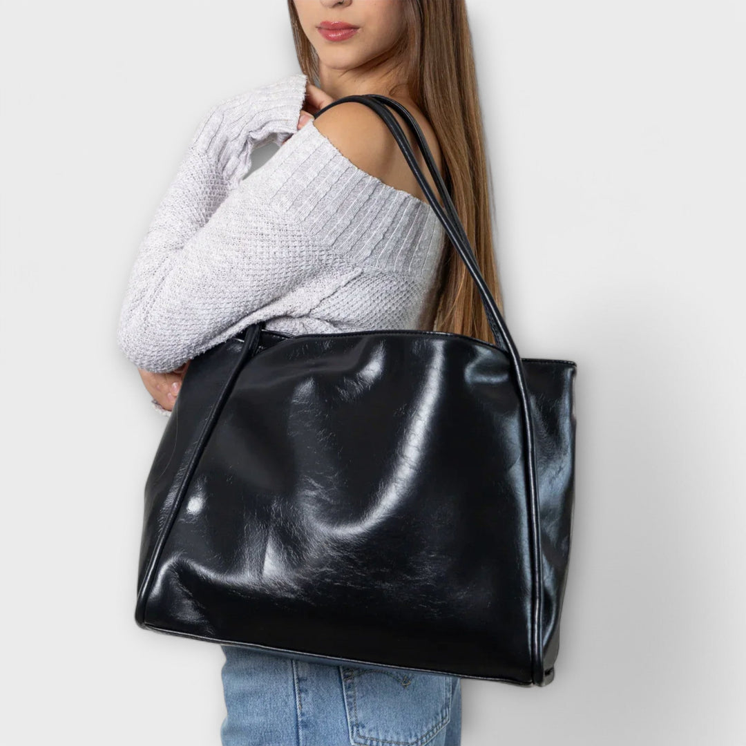 Elegant Leather Bag