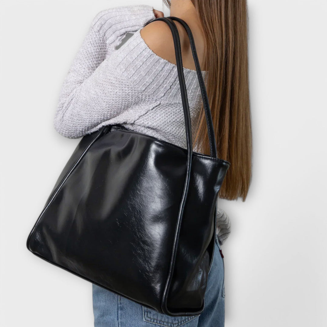 Elegant Leather Bag